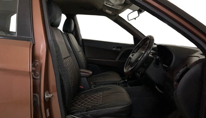 2017 Hyundai Creta SX PLUS AT 1.6 PETROL, Petrol, Automatic, 80,375 km, Right Side Front Door Cabin