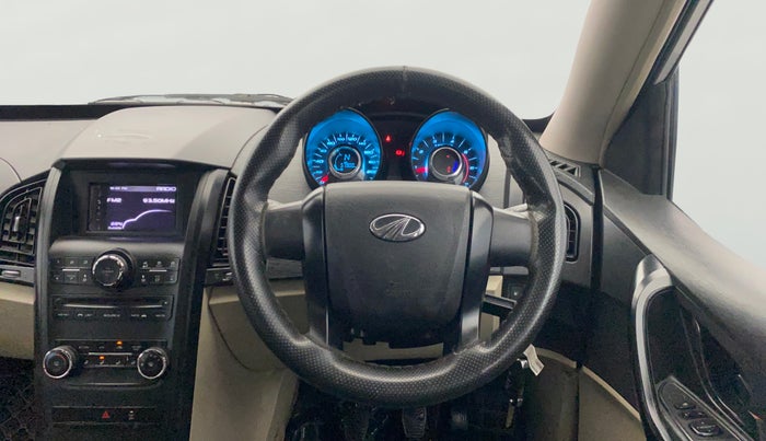 2017 Mahindra XUV500 W4, Diesel, Manual, 57,879 km, Steering Wheel Close Up