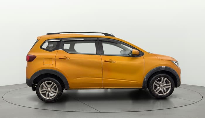 2020 Renault TRIBER RXZ, Petrol, Manual, 46,632 km, Right Side View