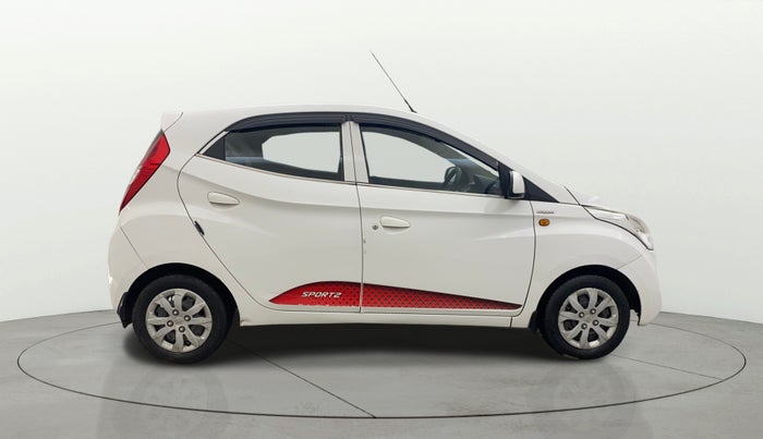 2014 Hyundai Eon 1.0 MAGNA +, Petrol, Manual, 52,140 km, Right Side View