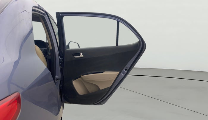 2014 Hyundai Xcent SX AT 1.2 (O), Petrol, Automatic, 66,135 km, RHS Rear Door