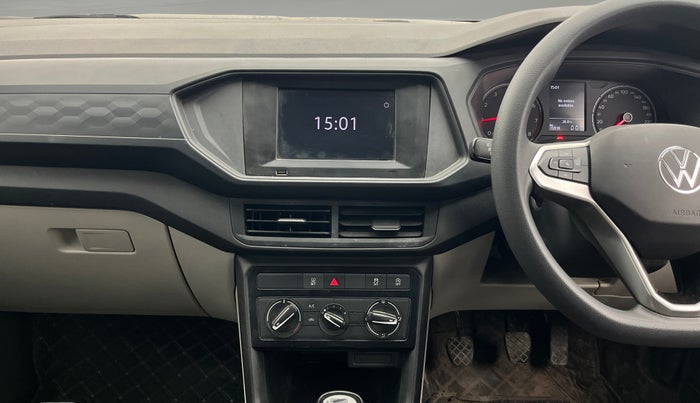 2024 Volkswagen TAIGUN COMFORTLINE 1.0 TSI MT, Petrol, Manual, 15,899 km, Air Conditioner