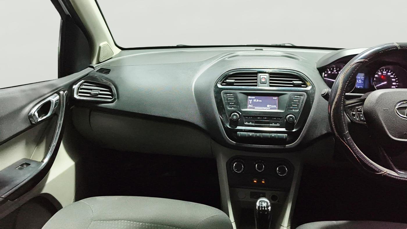 2018 Tata Tiago XZ PETROL, CNG, Manual, 1,26,094 km, Air Conditioner