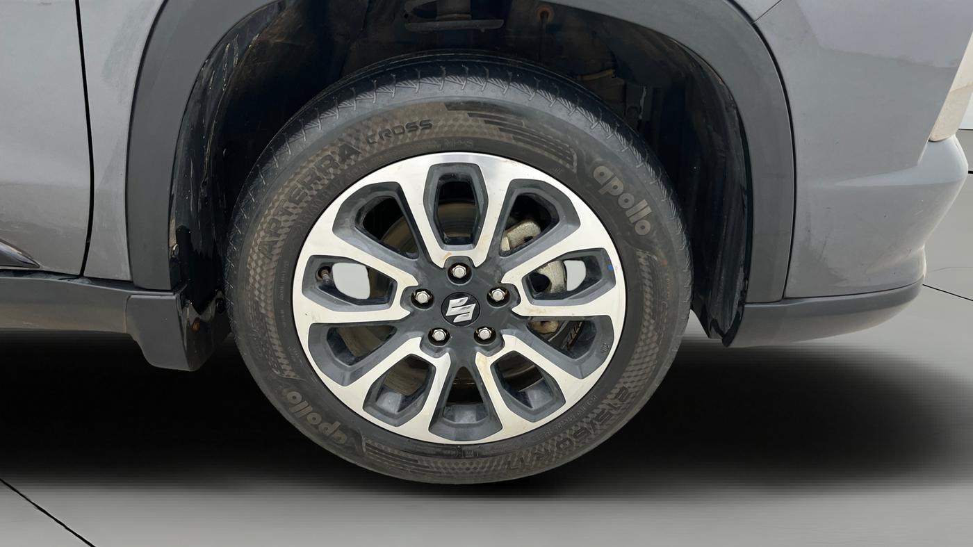2023 Maruti Grand Vitara ZETA SMART HYBRID, Petrol, Manual, 38,096 km, Right Front Wheel