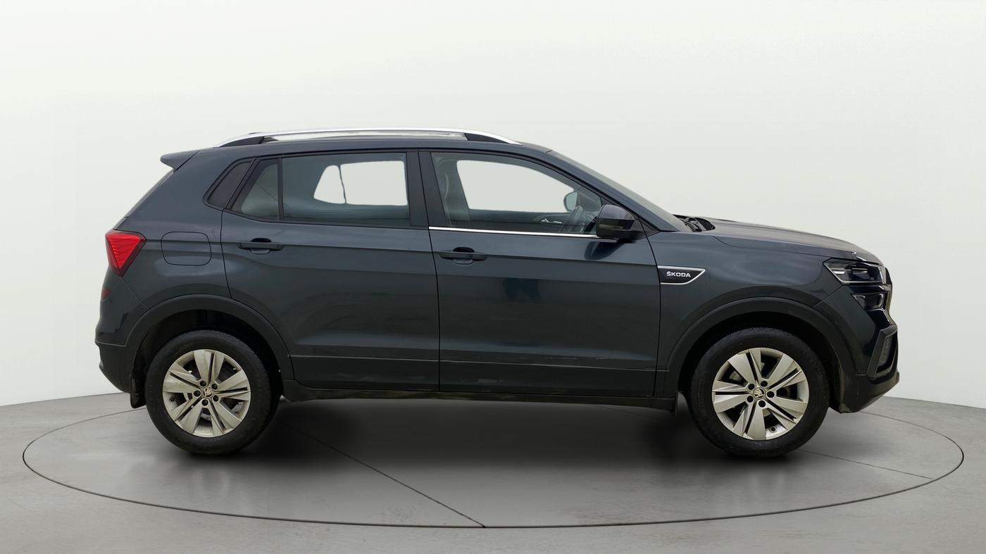 2022 Skoda KUSHAQ AMBITION 1.0L TSI AT, Petrol, Automatic, 36,528 km, Right Side View