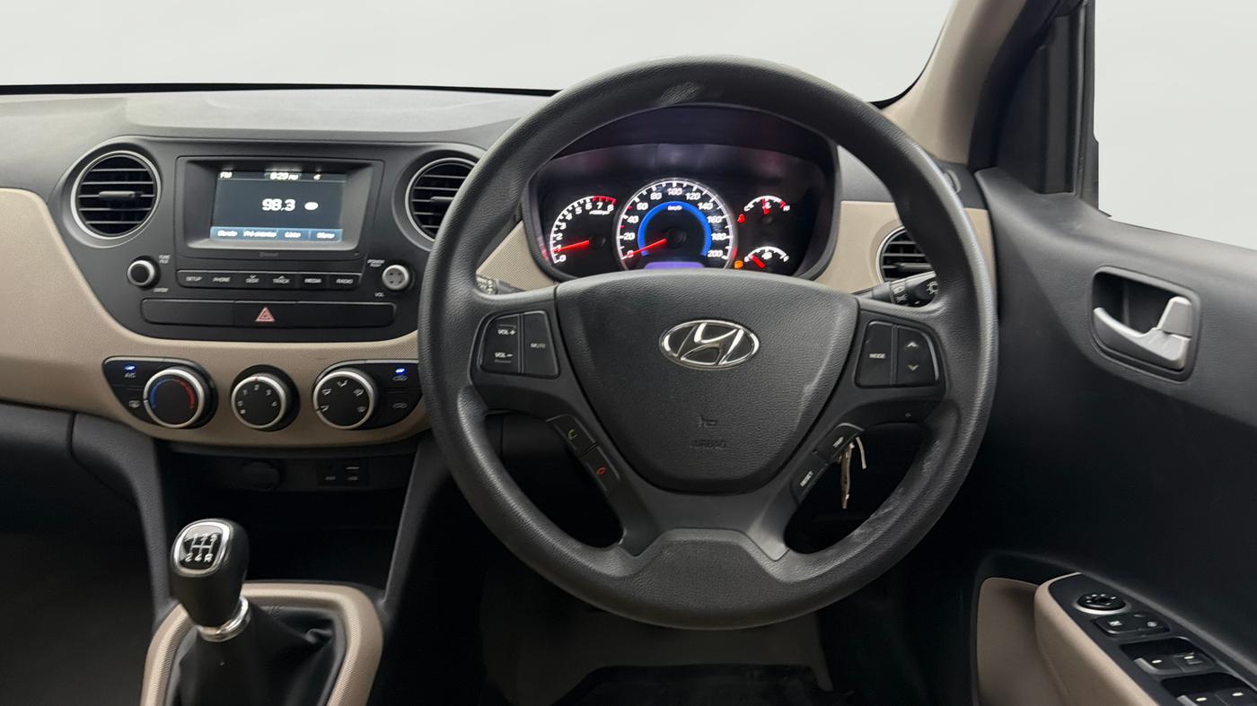 2017 Hyundai Grand i10 SPORTZ 1.2 KAPPA VTVT, Petrol, Manual, 60,132 km, Steering Wheel Close Up