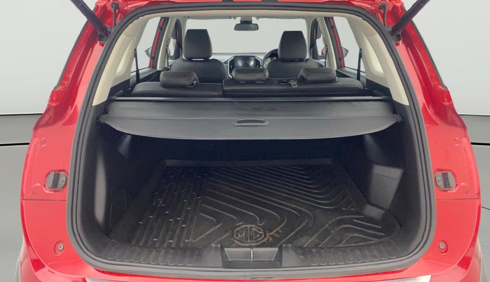 2020 MG HECTOR SHARP HYBRID 1.5 PETROL, Petrol, Manual, 32,706 km, Boot Open Zoomed View