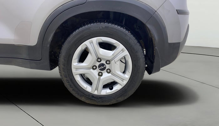 2021 KIA SONET HTK PLUS 1.2, Petrol, Manual, 43,645 km, Left Rear Wheel