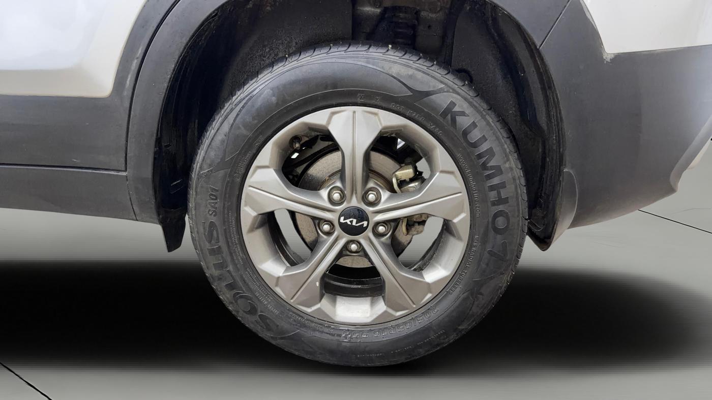 2023 KIA SELTOS HTK PLUS 1.5 IMT, Petrol, Manual, 52,778 km, Left Rear Wheel