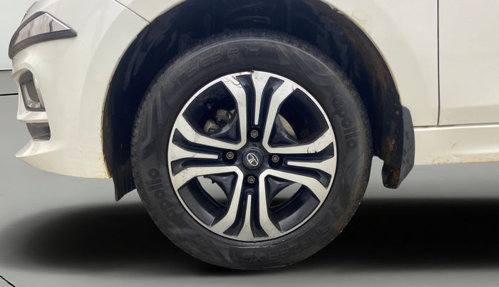 2024 Tata Tiago  XZA Plus CNG, CNG, Automatic, 18,522 km, Left Front Wheel