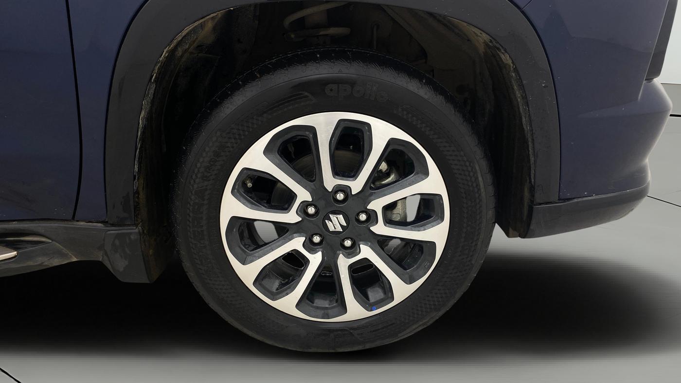 2023 Maruti Grand Vitara ALPHA PLUS HYBRID ECVT, Hybrid, Automatic, 12,535 km, Right Front Wheel