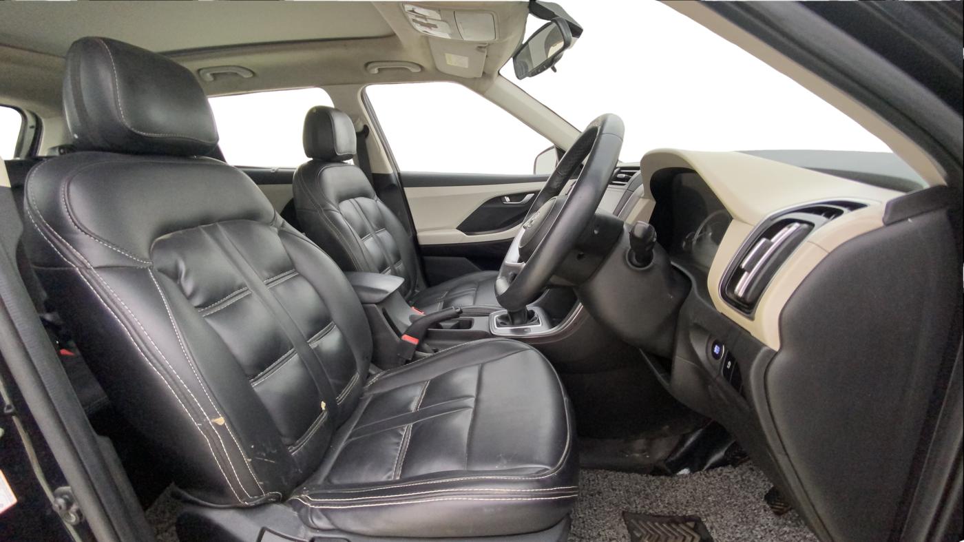 2023 Hyundai Creta SX 1.5 PETROL, Petrol, Manual, 67,113 km, Right Side Front Door Cabin