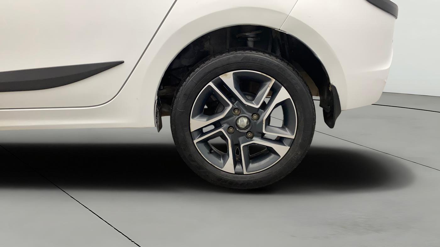 2018 Tata TIGOR XZA PETROL, Petrol, Automatic, 54,314 km, Left Rear Wheel