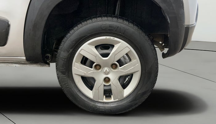 2016 Renault Kwid RXT 0.8, Petrol, Manual, 55,885 km, Left Rear Wheel