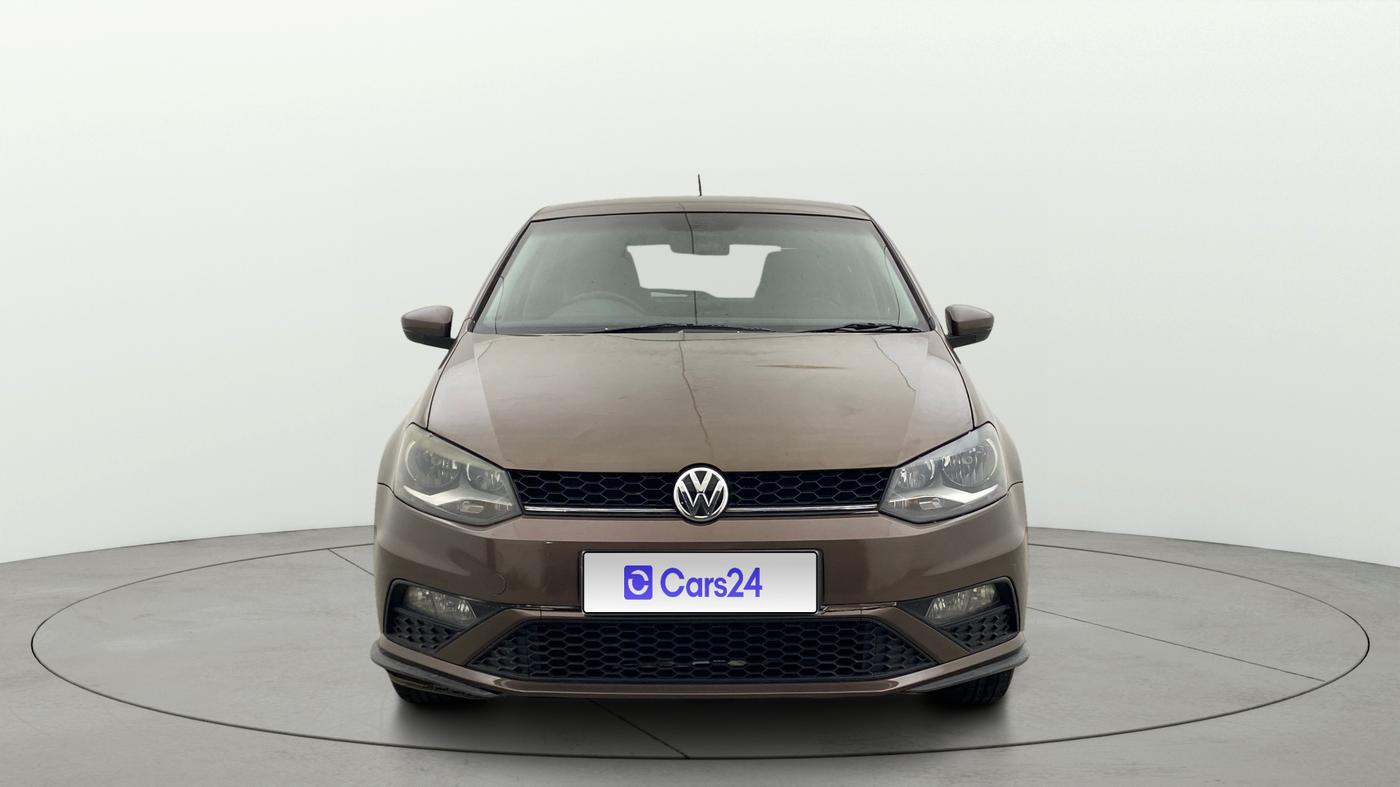 2016 Volkswagen Polo COMFORTLINE 1.2L, Petrol, Manual, 72,996 km, Front