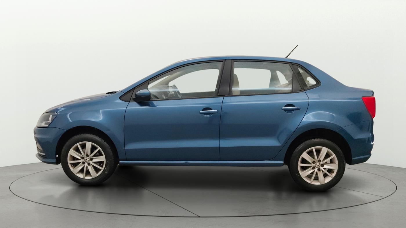 2016 Volkswagen Ameo HIGHLINE1.5L, Diesel, Manual, 1,44,002 km, Left Side