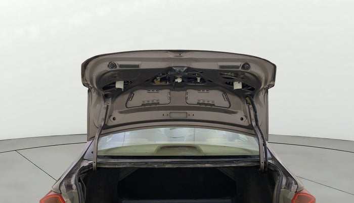 2015 Honda City 1.5L I-VTEC V MT, Petrol, Manual, 94,742 km, Boot Door Open