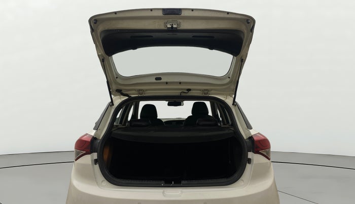 2014 Hyundai Elite i20 ASTA 1.2, Petrol, Manual, 74,882 km, Boot Door Open