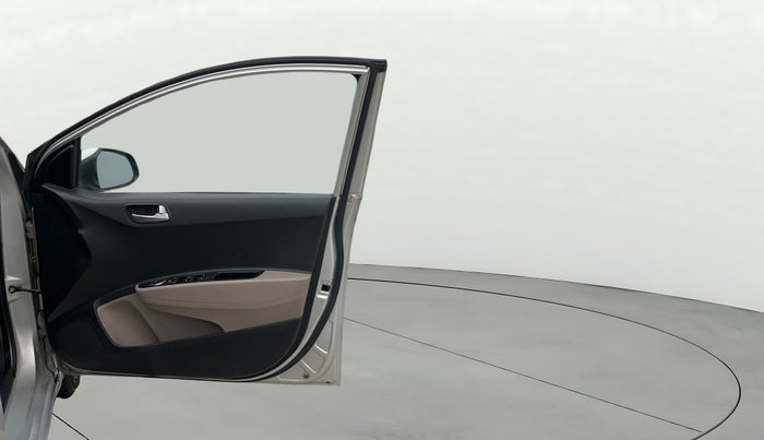 2016 Hyundai Grand i10 SPORTZ 1.2 KAPPA VTVT, Petrol, Manual, 84,467 km, RHS Front Door