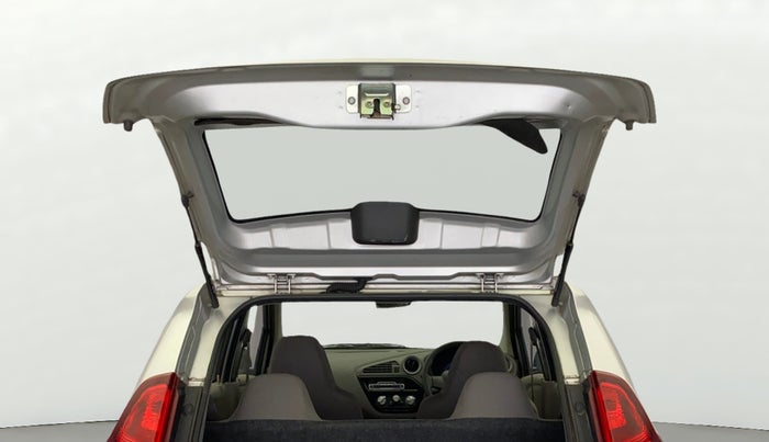 2017 Datsun Redi Go T (O), Petrol, Manual, 63,326 km, Boot Door Open