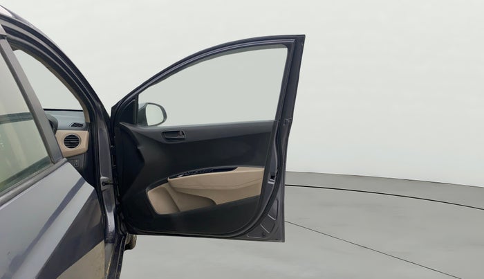 2019 Hyundai Xcent S 1.2, Petrol, Manual, 70,384 km, RHS Front Door