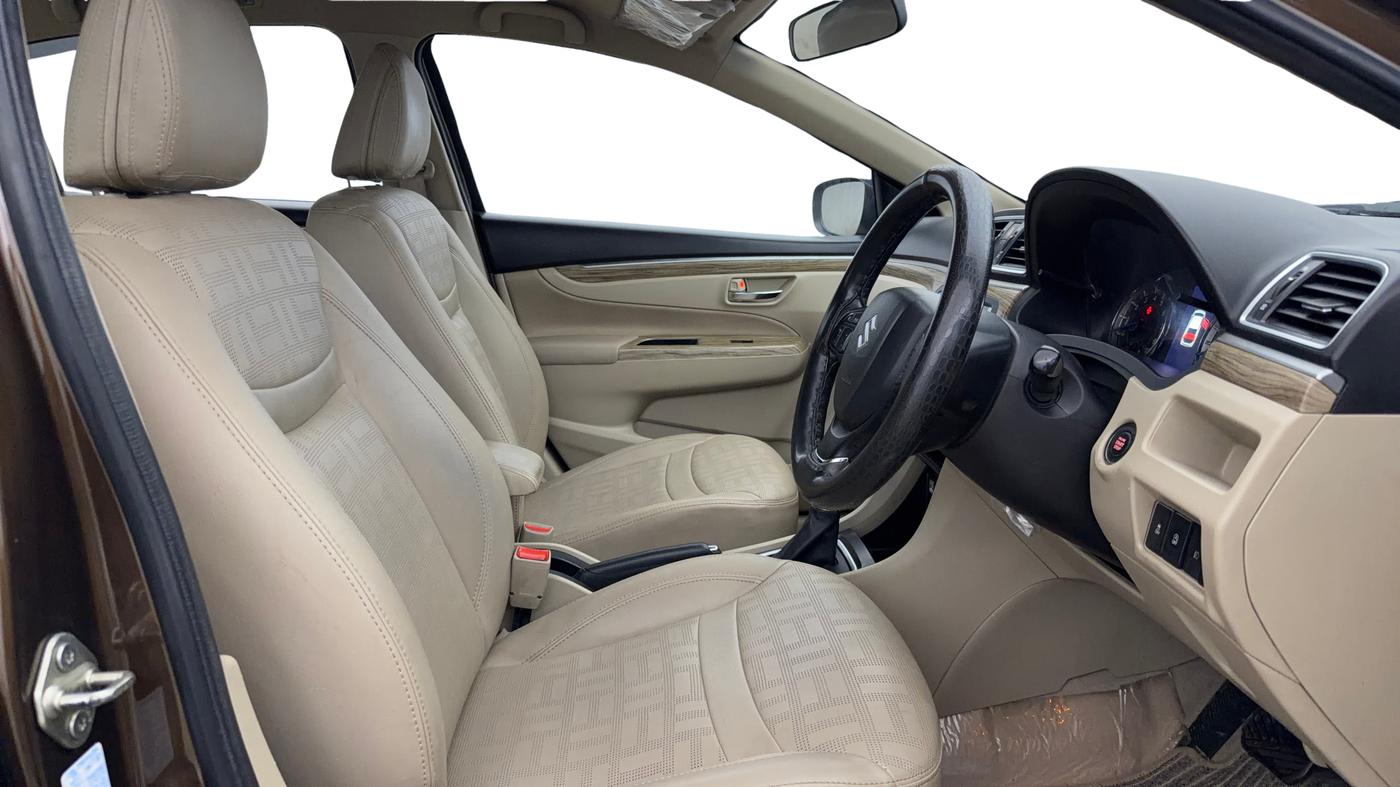 2021 Maruti Ciaz ZETA AT 1.5  SHVS PETROL, Petrol, Automatic, 44,799 km, Right Side Front Door Cabin