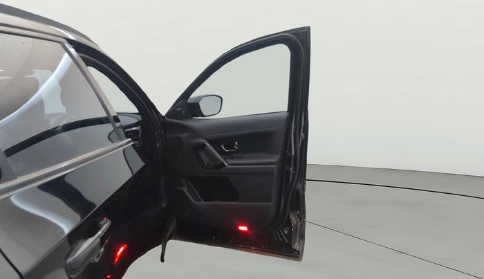 2023 Tata Harrier FEARLESS PLUS DARK EDITION, Diesel, Manual, 73,562 km, RHS Front Door