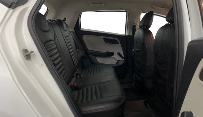 2021 Tata ALTROZ XE PETROL, Petrol, Manual, 17,222 km, Right Side Rear Door Cabin