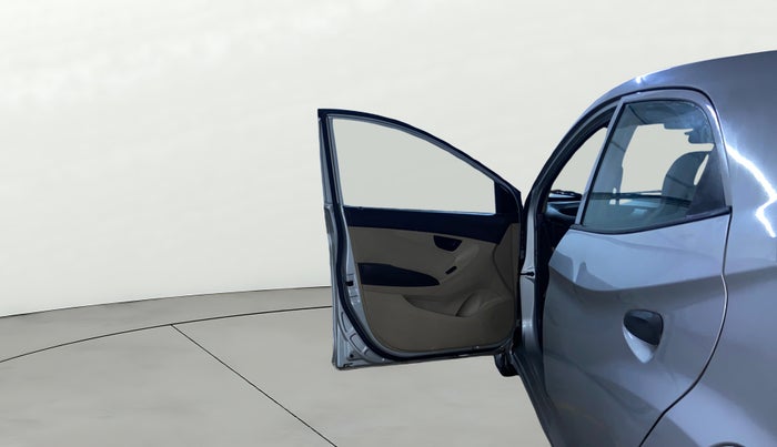 2017 Hyundai Eon ERA +, Petrol, Manual, 47,628 km, LHS Front Door