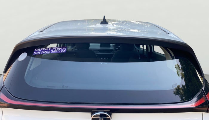 2024 Tata NEXON Smart Plus 1.2 Revotron 6 AMT, Petrol, Automatic, 14,400 km, Rear Windshield