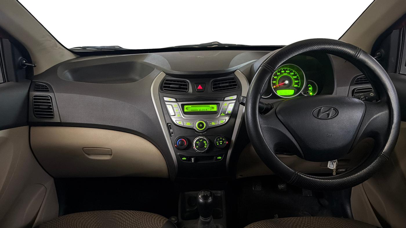2014 Hyundai Eon MAGNA +, Petrol, Manual, 24,244 km, Dashboard