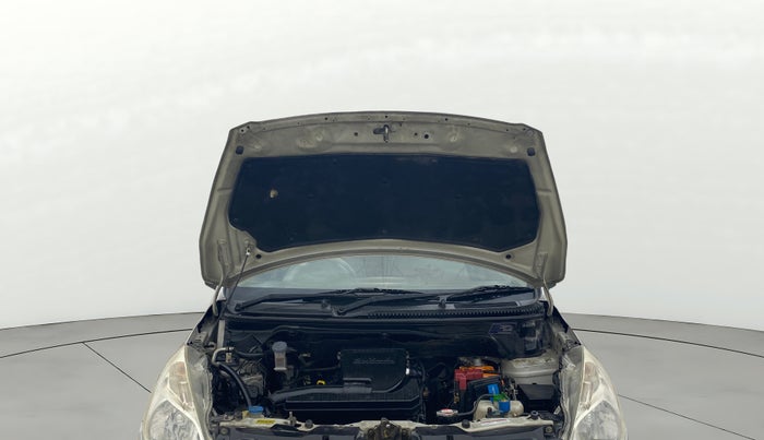 2018 Maruti Ertiga ZXI, CNG, Manual, 61,743 km, Open Bonet