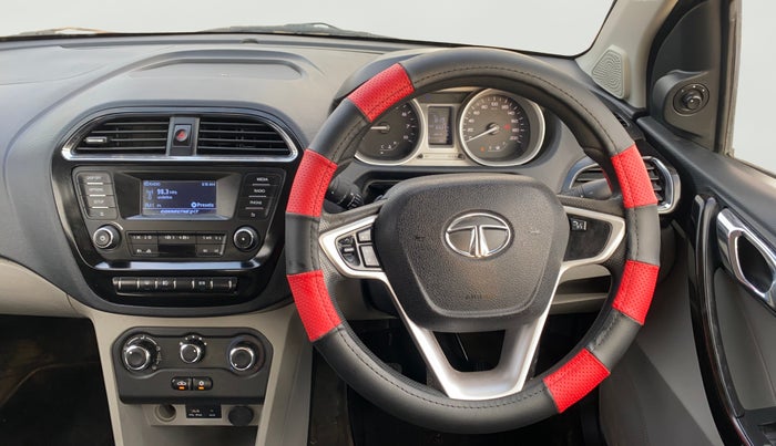 2016 Tata Tiago XZ PETROL, Petrol, Manual, 65,373 km, Steering Wheel Close Up