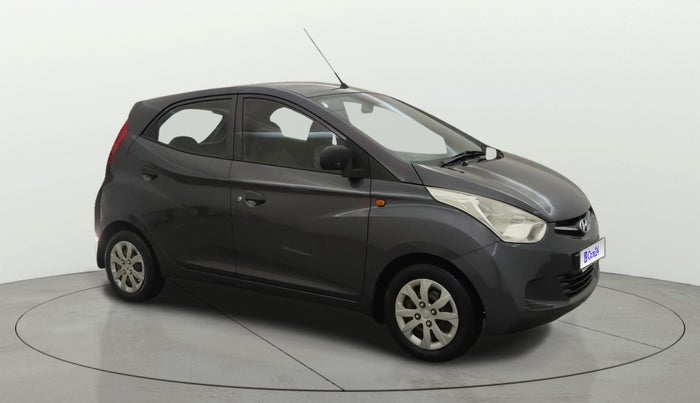 2015 Hyundai Eon MAGNA +, Petrol, Manual, 25,027 km, Right Front Diagonal