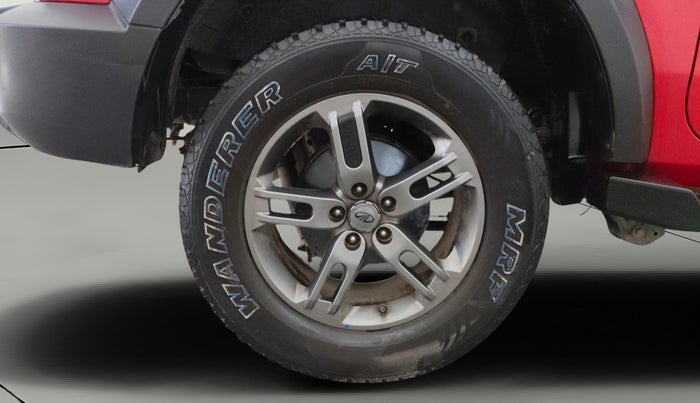 2022 Mahindra Thar LX  P 4WD AT CONVERTIBLE, Petrol, Automatic, 35,208 km, Right Rear Wheel