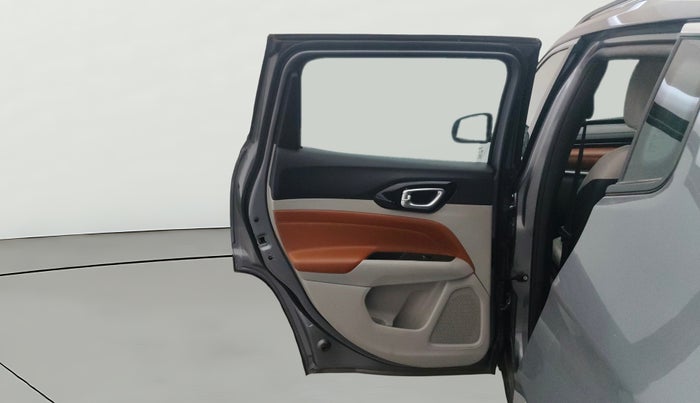 2023 Jeep Compass LIMITED (O) 2.0 DIESEL AT FWD, Diesel, Automatic, 22,303 km, LHS Rear Door