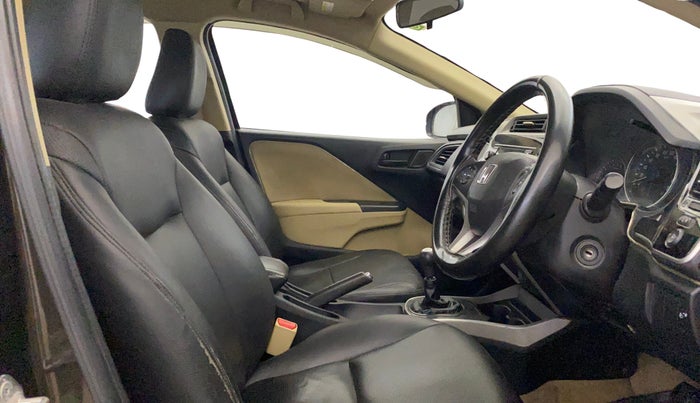 2016 Honda City 1.5L I-VTEC SV, CNG, Manual, 90,298 km, Right Side Front Door Cabin