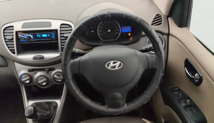2013 Hyundai i10 MAGNA 1.2, Petrol, Manual, 52,515 km, Steering Wheel Close Up