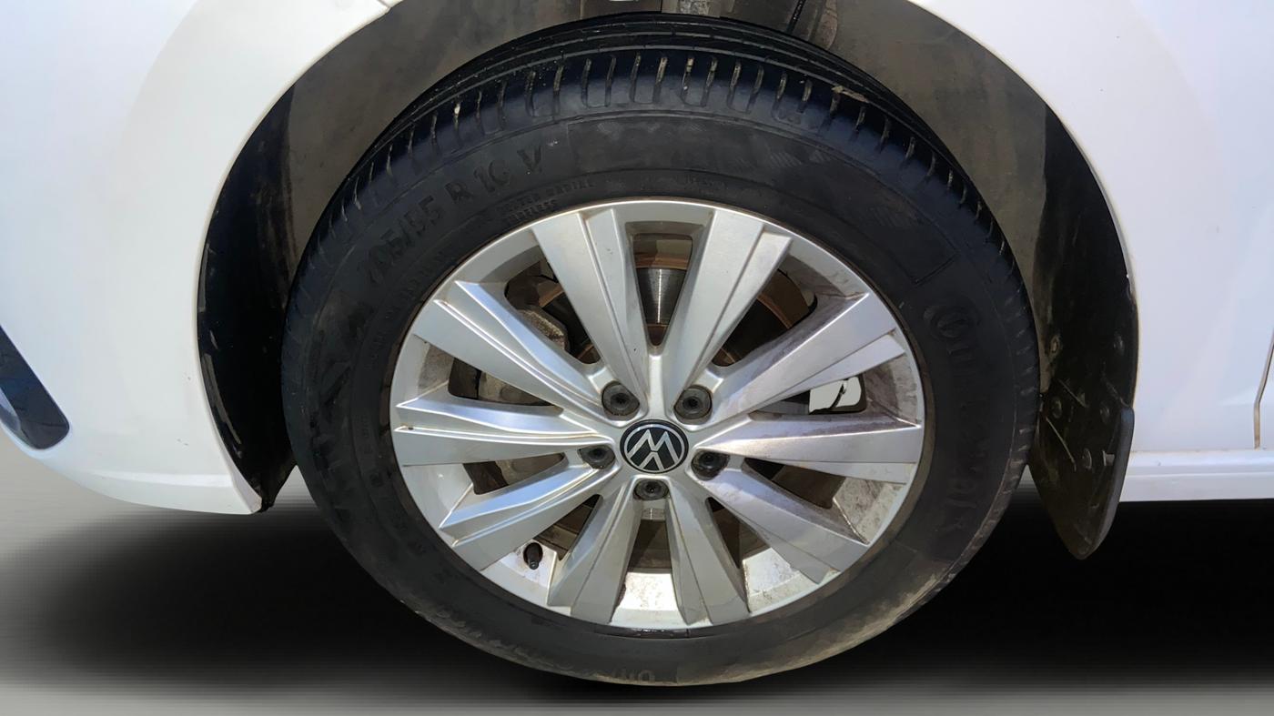 2022 Volkswagen VIRTUS HIGHLINE TSI 1.0 MT, Petrol, Manual, 79,865 km, Left Front Wheel