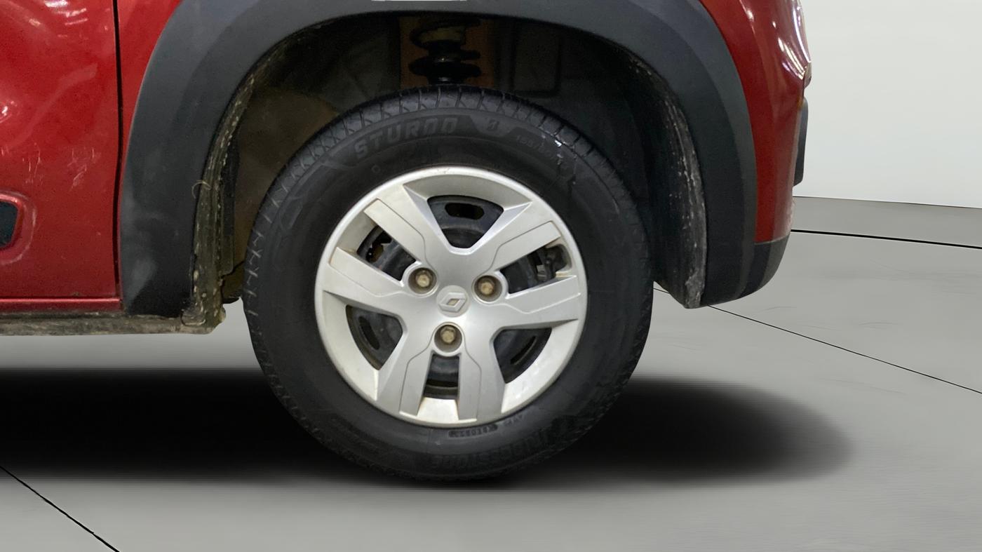 2015 Renault Kwid RXL, Petrol, Manual, 56,759 km, Right Front Wheel