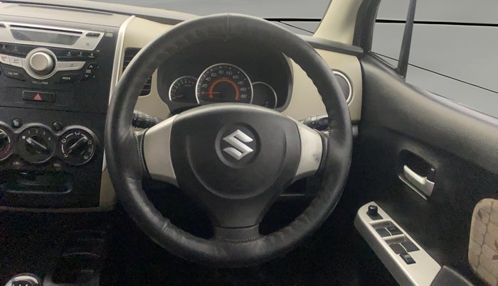 2015 Maruti Wagon R 1.0 VXI, Petrol, Manual, 48,036 km, Steering Wheel Close Up