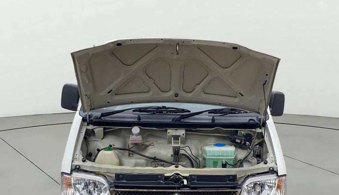 2022 Maruti Eeco 5 STR AC (O), Petrol, Manual, 14,671 km, Open Bonet