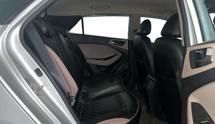 2015 Hyundai Elite i20 ASTA 1.2, Petrol, Manual, 54,223 km, Right Side Rear Door Cabin