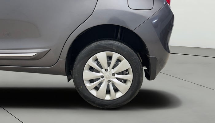 2018 Maruti Baleno DELTA PETROL 1.2, Petrol, Manual, 42,114 km, Left Rear Wheel