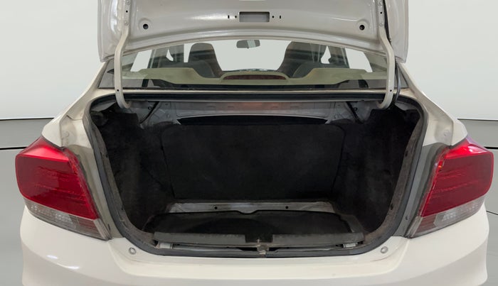 2015 Honda Amaze 1.2L I-VTEC S, Petrol, Manual, 1,22,963 km, Boot Open Zoomed View