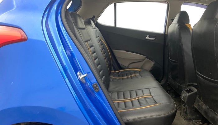 2017 Hyundai Grand i10 SPORTZ 1.2 KAPPA VTVT, Petrol, Manual, 32,676 km, Right Side Rear Door Cabin