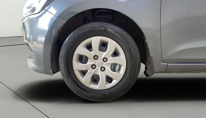 2016 Hyundai Elite i20 MAGNA 1.2, Petrol, Manual, 54,625 km, Left Front Wheel