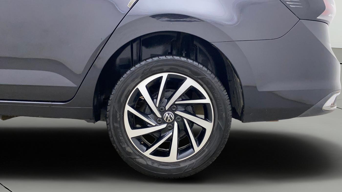 2024 Volkswagen VIRTUS TOPLINE TSI 1.0 AT, Petrol, Automatic, 25,122 km, Left Rear Wheel