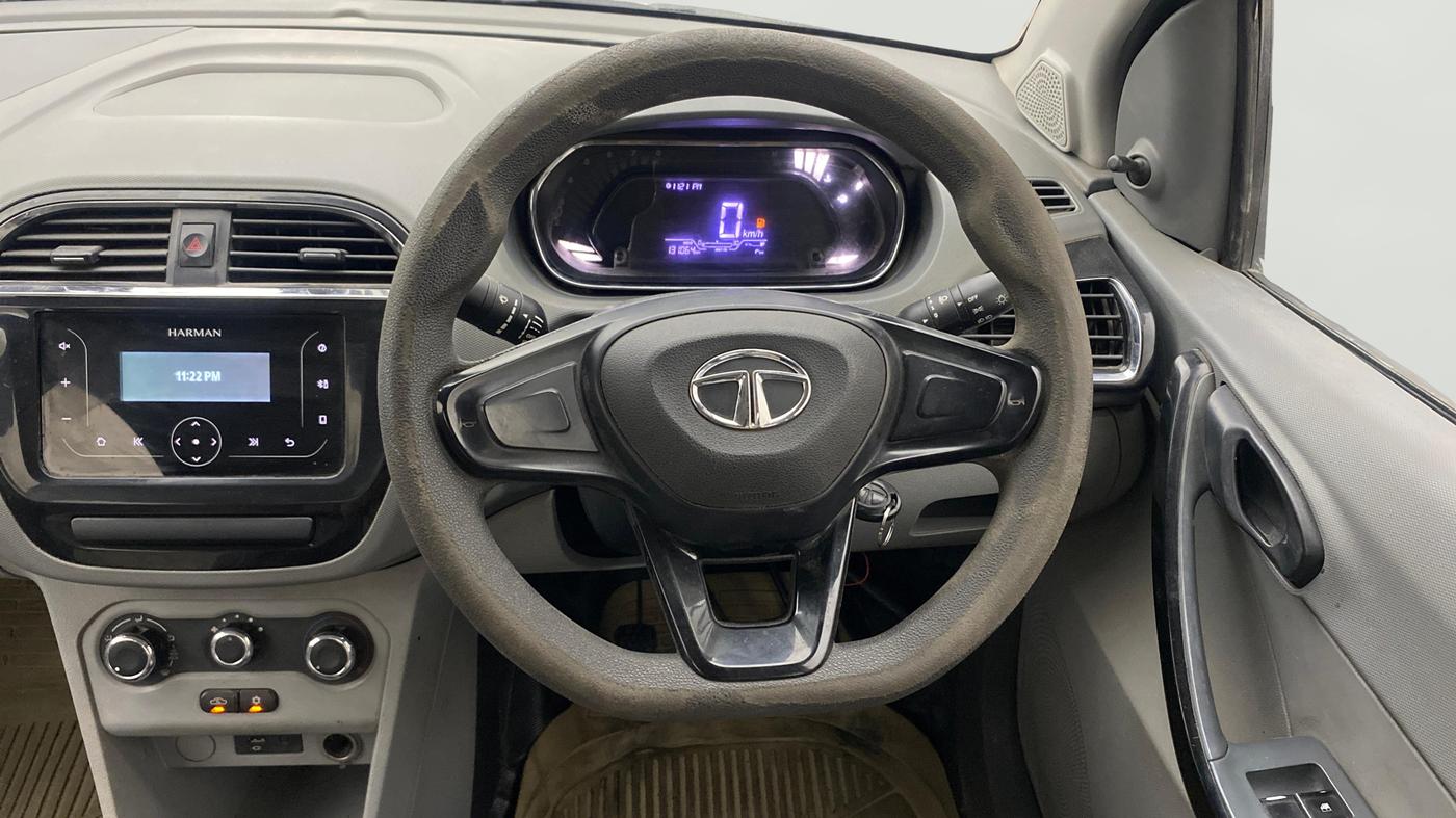 2020 Tata TIGOR XM PETROL, Petrol, Manual, 1,31,048 km, Steering Wheel Close Up