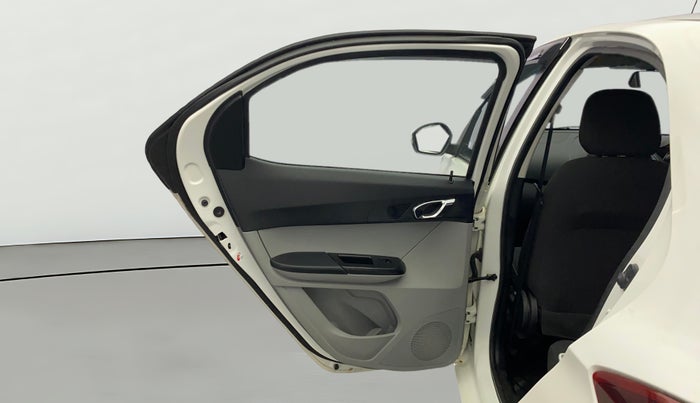 2020 Tata Tiago XZ PETROL, Petrol, Manual, 17,028 km, LHS Rear Door